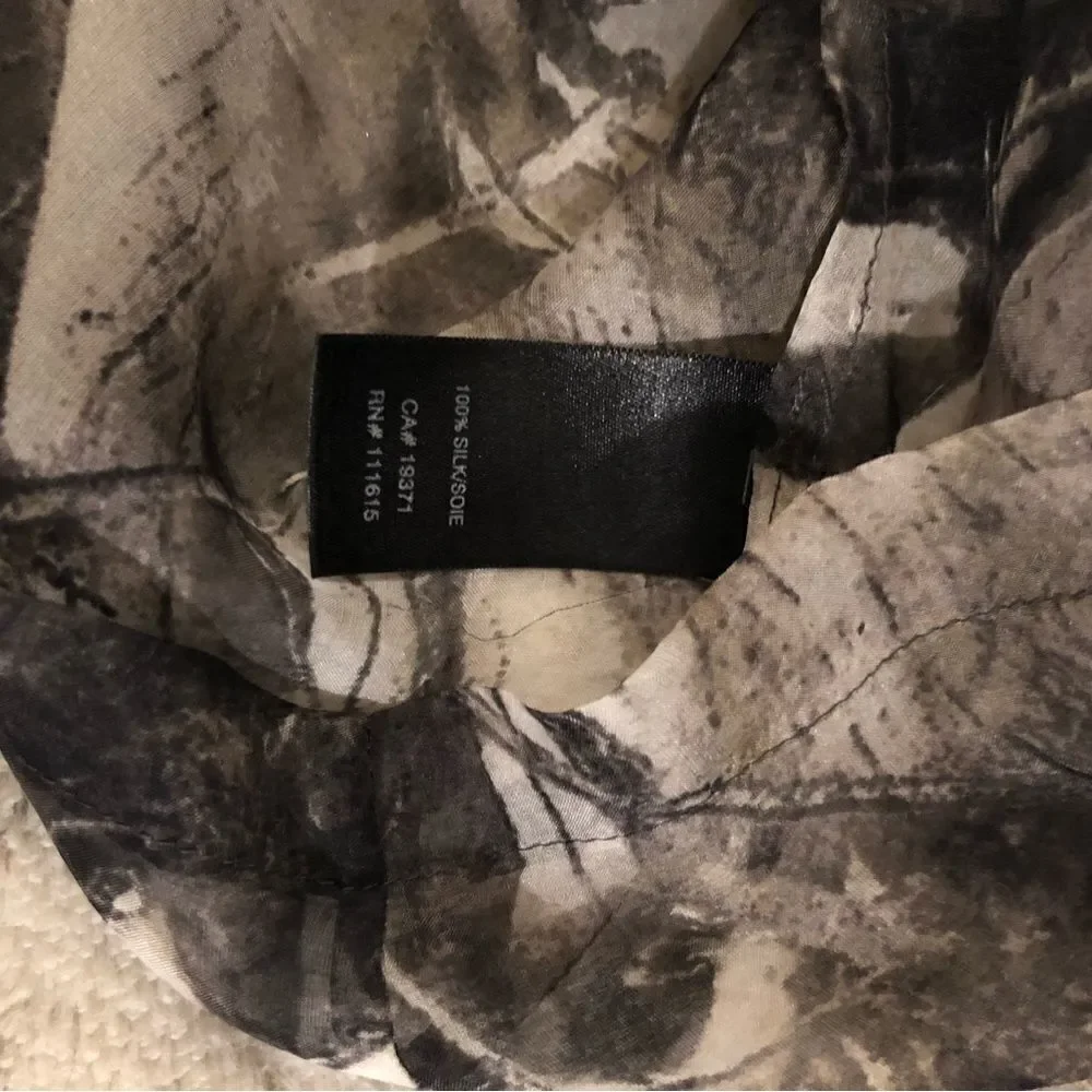 𝅺: : ROBERT RODRIGUEZ Sheer Short Sleeve Tunic or Dress Style Long Blouse : : - Picture 6 of 14